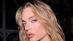 Emilia Attias se suma a las transparencias en clave off-white, ceñidas y ultra cavadas