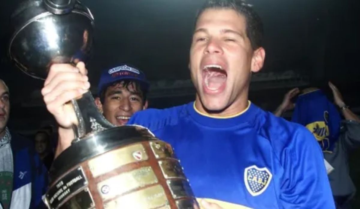 &Oacute;scar C&oacute;rdoba levant&oacute; la Copa Libertadores en dos oportunidades con Boca.