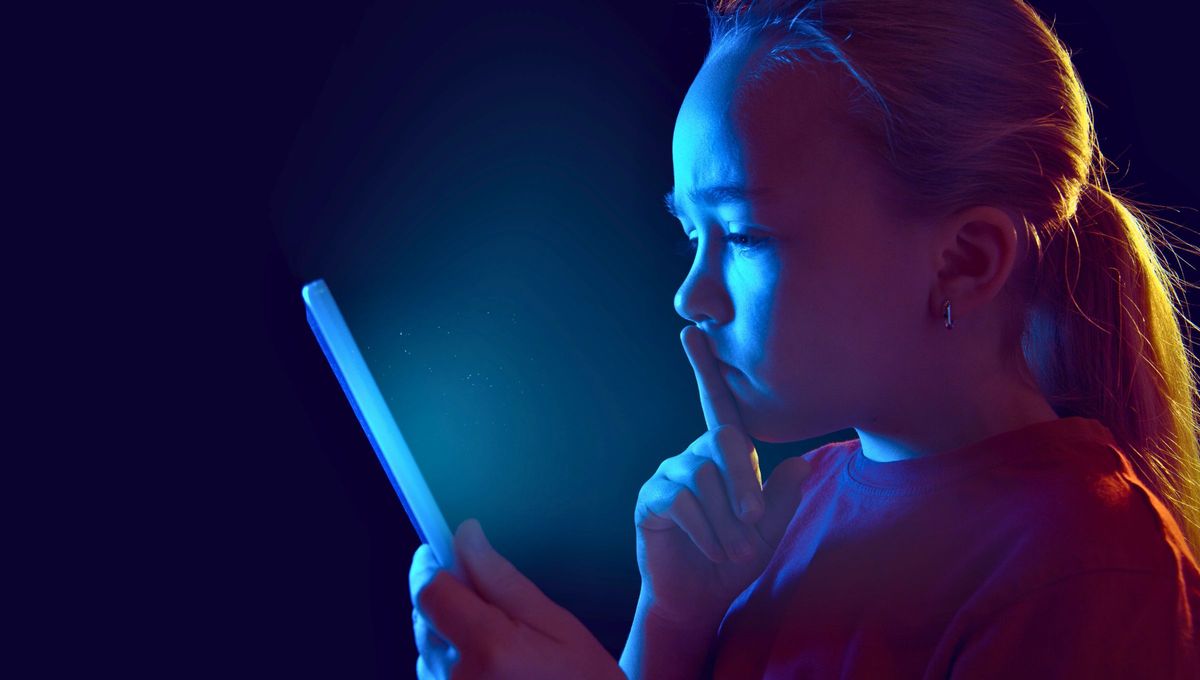 El uso de pantallas diariamente nos empeora de forma paulatina la salud ocular El uso de pantallas diariamente nos empeora de forma paulatina la salud ocular