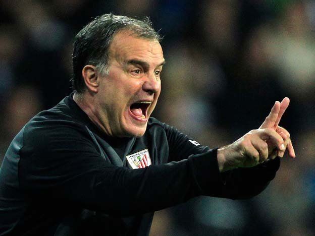 En Perú sueñan con tener al Loco Bielsa como técnico de la selección