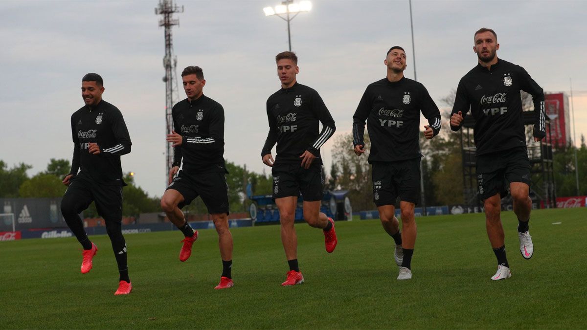 Argentina ya piensa en el partido con Perú