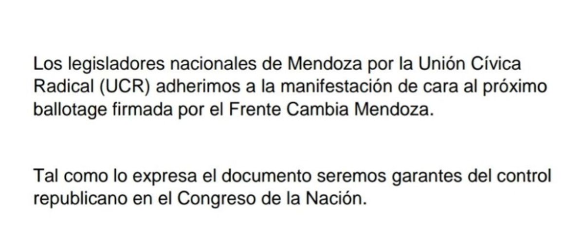 Así salió publicada la adhesión de los legisladores radicales a la postura neutral frente al balotaje Así salió publicada la adhesión de los legisladores radicales a la postura neutral frente al balotaje