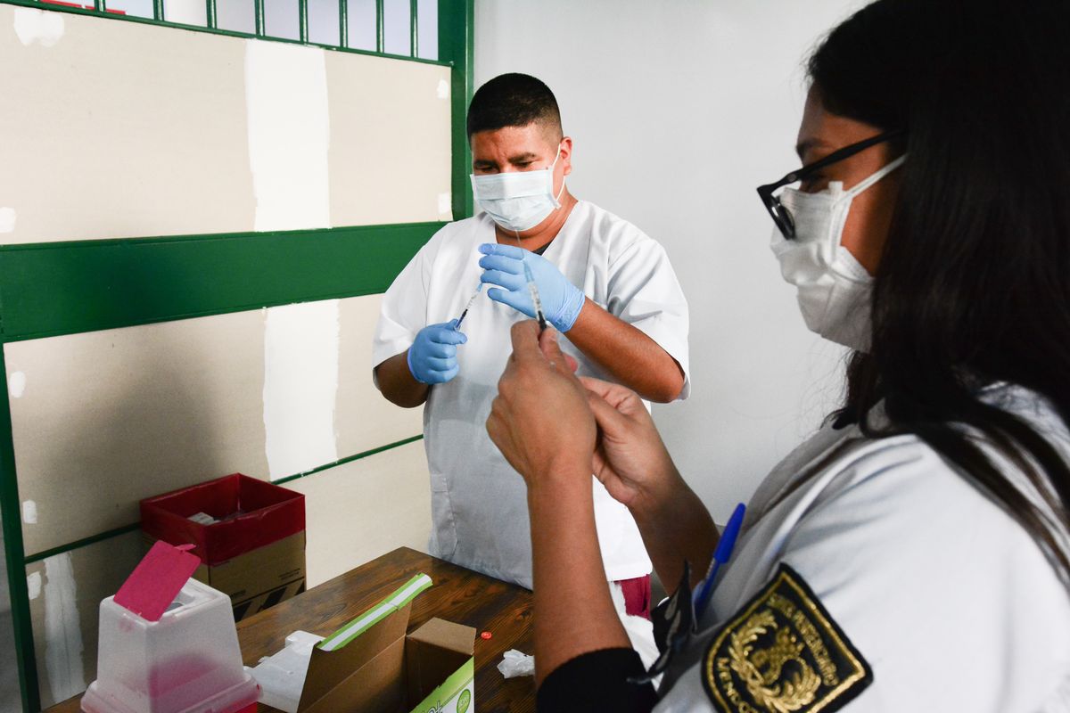 El Servicio Penitenciario de Mendoza llama a concurso para cubrir cargos profesionales, como medicina y enfermería, entre otros. El Servicio Penitenciario de Mendoza llama a concurso para cubrir cargos profesionales, como medicina y enfermería, entre otros.