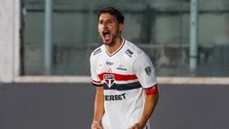 Jonathan Calleri palpitó el partido contra Boca.