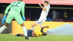 argentina aprovecho un penal infantil que cometio ecuador