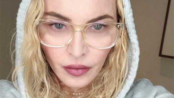 Madonna, fregando el piso como nunca la imaginaste