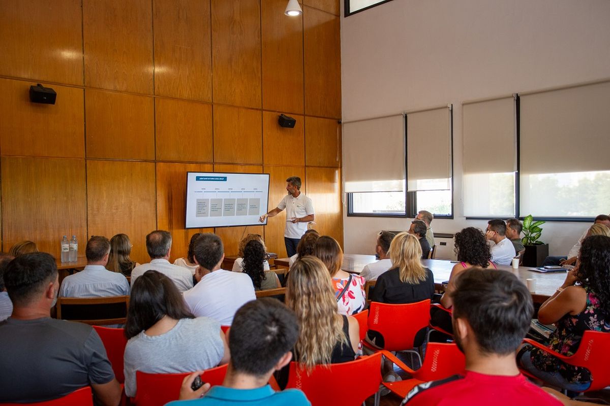 El municipio capitalino comenzó a solicitar al Poder Ejecutivo provincial la adecuación del Fondo Compensador. El municipio capitalino comenzó a solicitar al Poder Ejecutivo provincial la adecuación del Fondo Compensador.