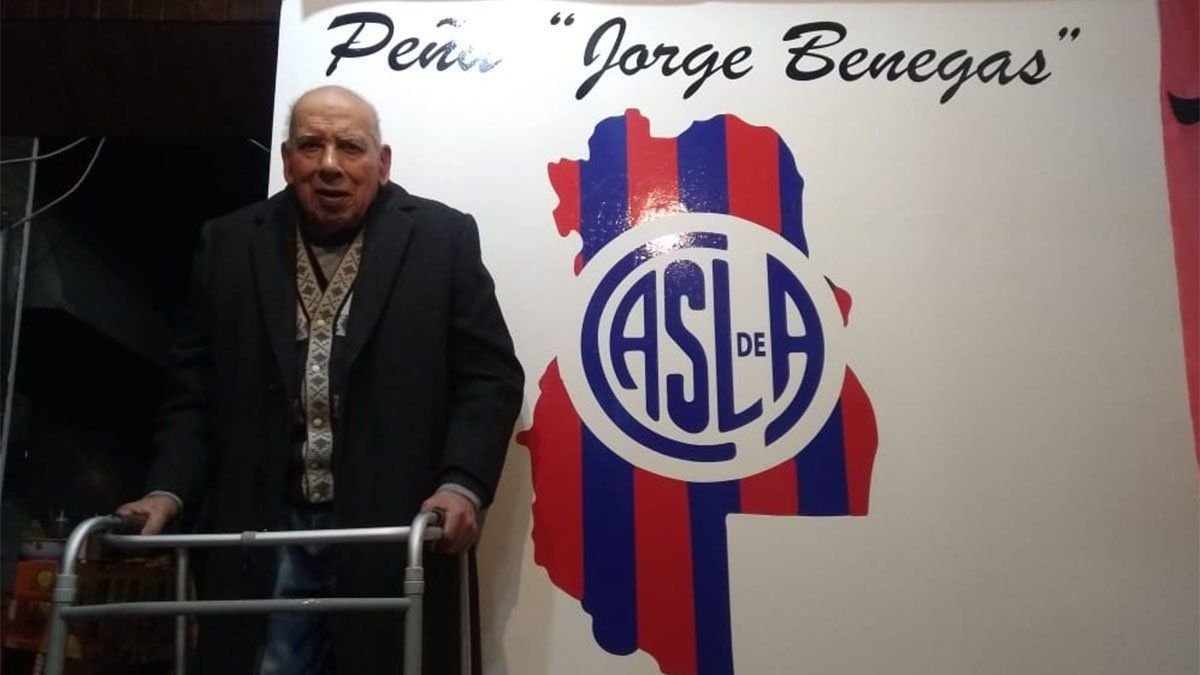 Jorge Benegas fue un jugador mendocino que se desempeñó en San Lorenzo.