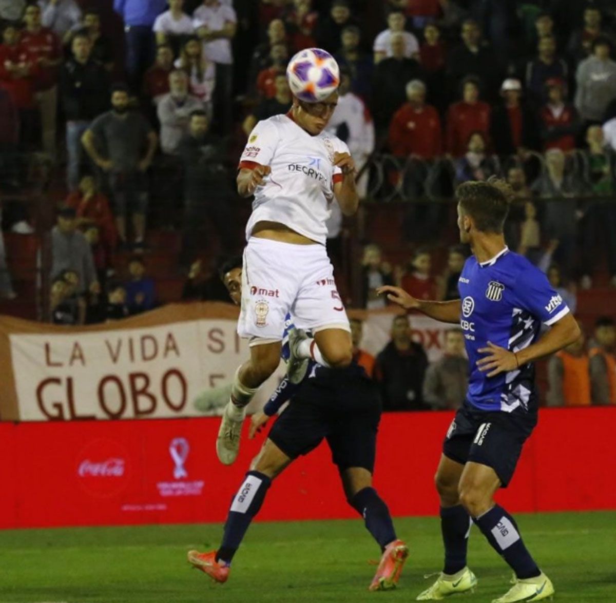 Huracán le ganó a Talleres y sigue de cerca a los de arriba