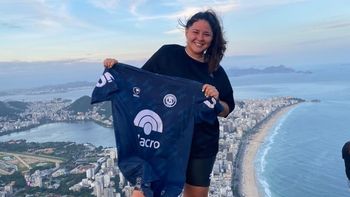 El vacío legal de una promesa: una hincha de Independiente Rivadavia burló al destino y estará en el Maracaná