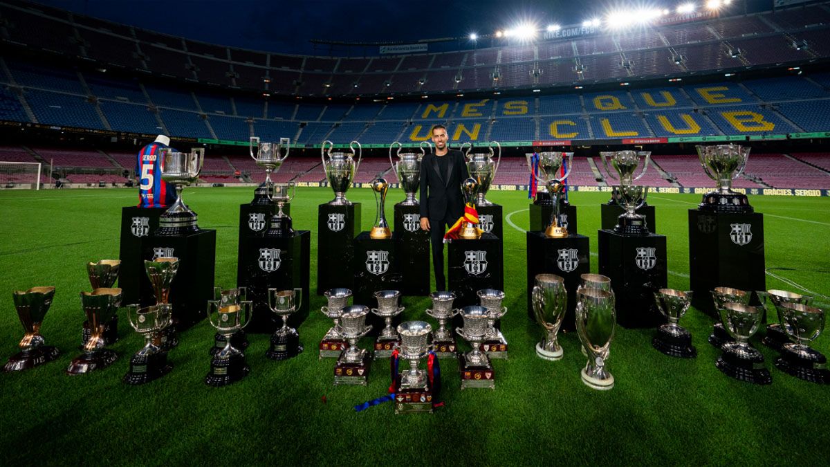 Lionel Messi no quiso faltar a la despedida de Sergio Busquets del Barcelona Lionel Messi no quiso faltar a la despedida de Sergio Busquets del Barcelona