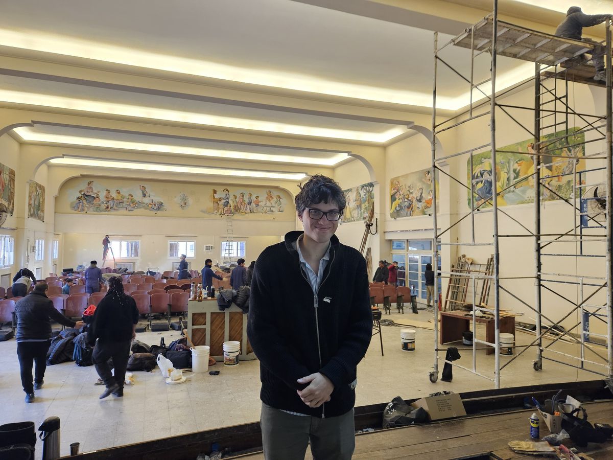 Con 27 años, el músico Leonardo Pittella está al frente de la Orquesta Pianoforte y de su Fundación que gestionará esta sala. Con 27 años, el músico Leonardo Pittella está al frente de la Orquesta Pianoforte y de su Fundación que gestionará esta sala.