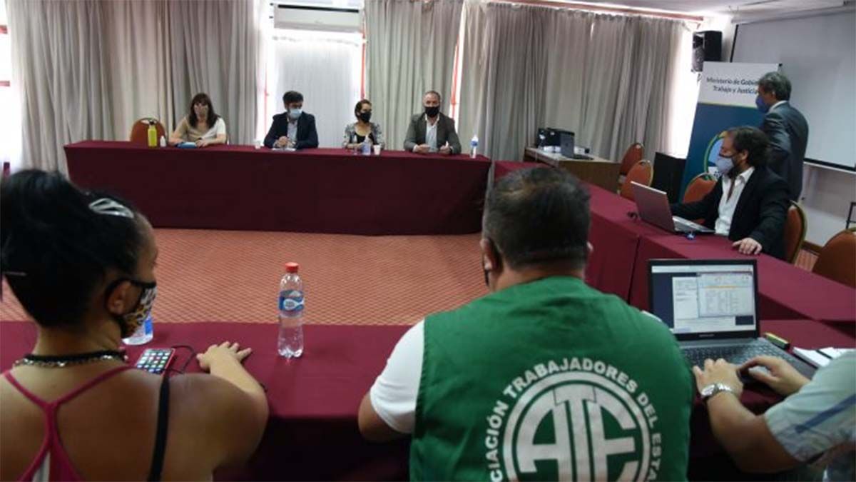 El Gobierno ofreció un aumento a los estatales: en qué consiste