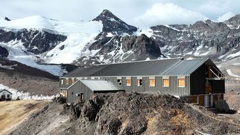 El hotel más alto del mundo está abandonado en la Cordillera de los Andes y se encuentra en Argentina El hotel más alto del mundo está abandonado en la Cordillera de los Andes y se encuentra en Argentina