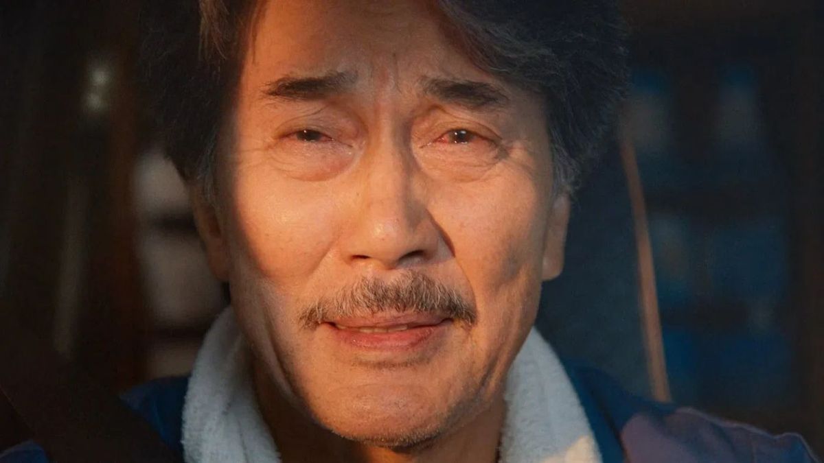 Días perfectos es un drama japonés disponible en Netflix que fue nominado en los Premios Oscar a Mejor película internacional. Días perfectos es un drama japonés disponible en Netflix que fue nominado en los Premios Oscar a Mejor película internacional.