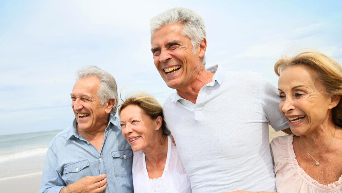 Estos beneficiarios recibirán 1900 dólares en sus cheques el 9 de octubre Estos beneficiarios recibirán 1900 dólares en sus cheques el 9 de octubre