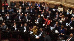 El Senado convirtió en ley la Emergencia Económica