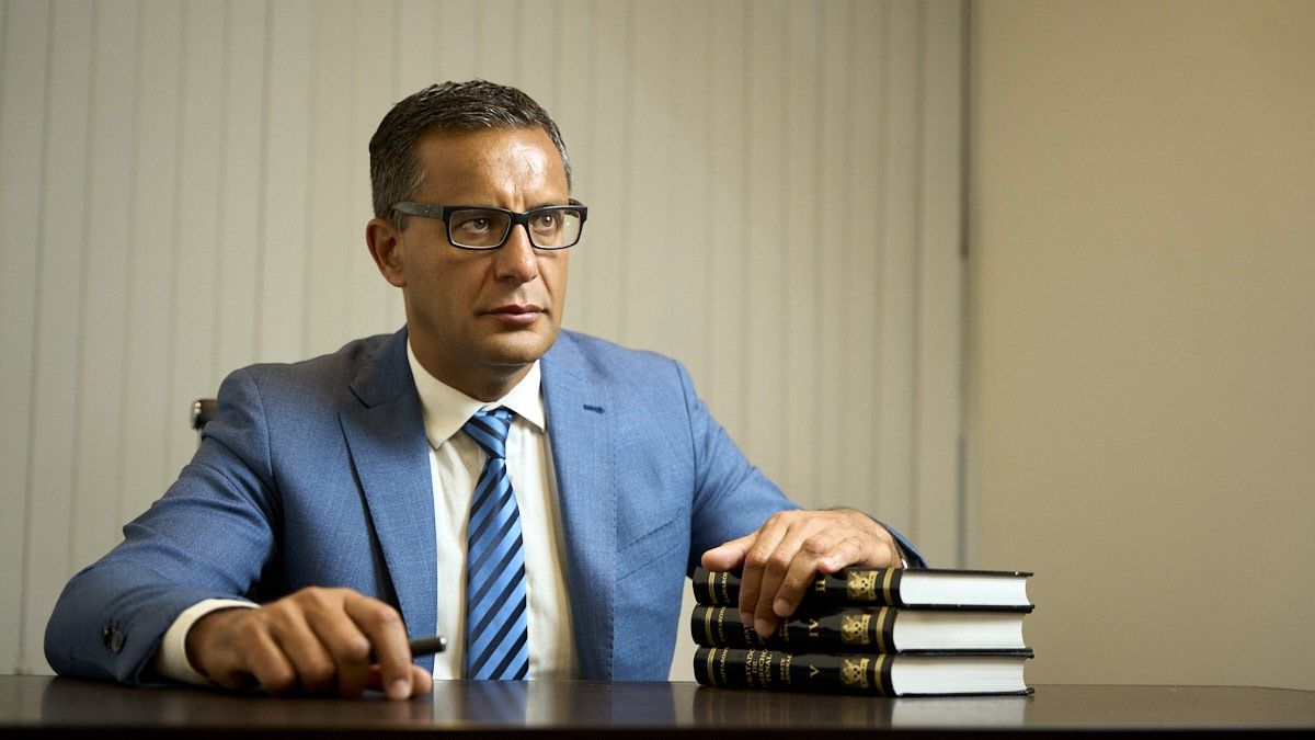 El juez Sebastián Sarmiento autorizó el pedido de libertad condicional con la condición de cumplir una serie de reglas de conducta. El juez Sebastián Sarmiento autorizó el pedido de libertad condicional con la condición de cumplir una serie de reglas de conducta.