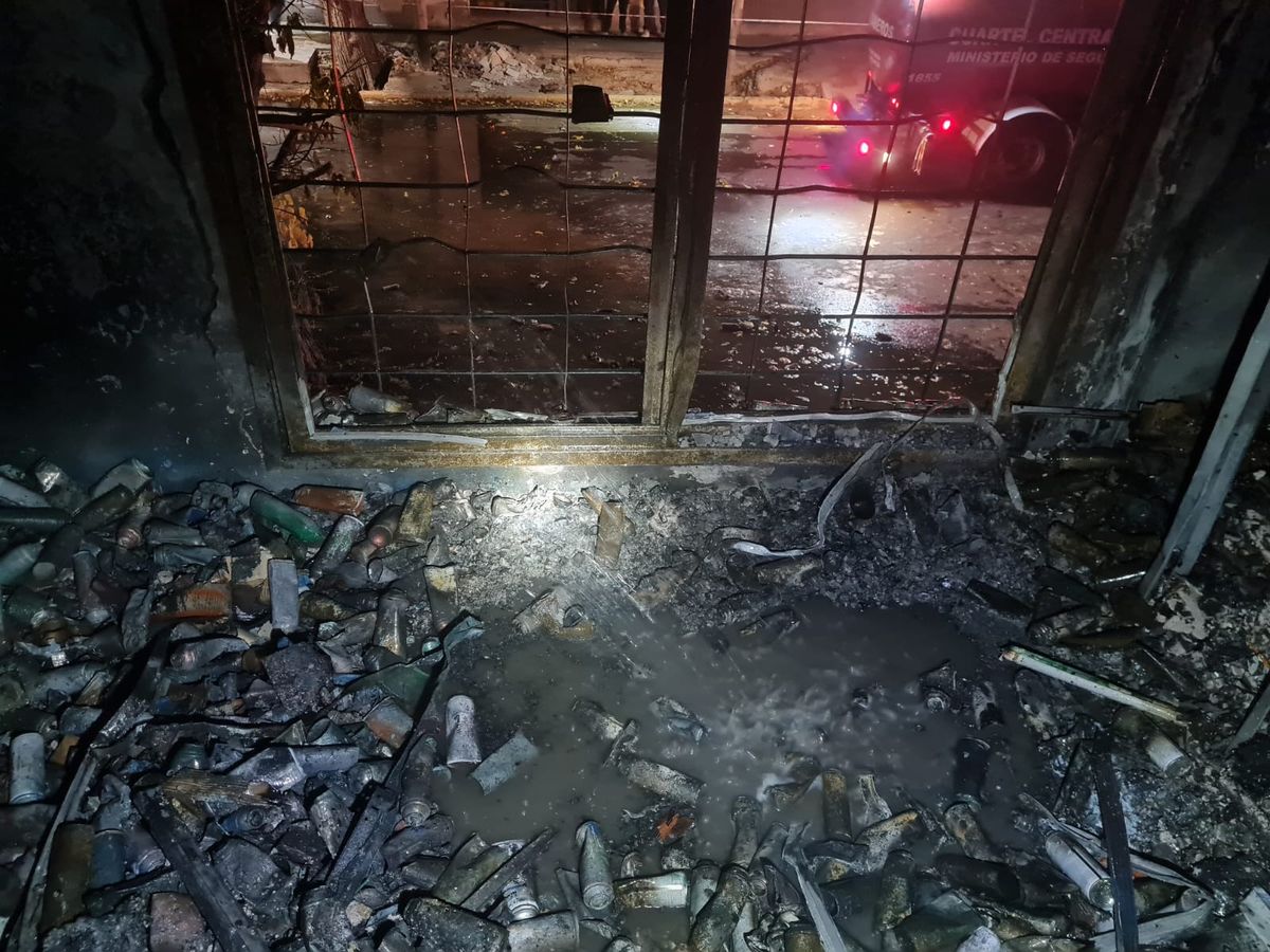 Daños totales dejó el incendio. Daños totales dejó el incendio.
