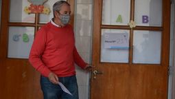 Julio Cobos en la escuela Nadino.