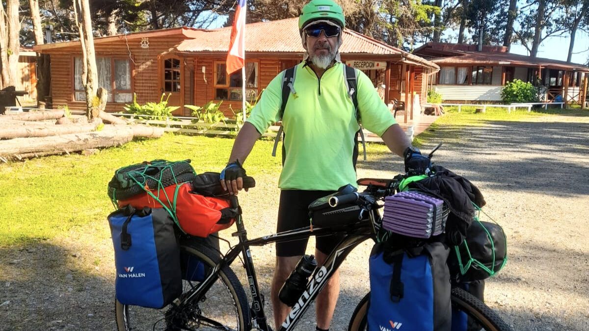 De Chiloé a Junín: miles de kilómetros en bicicleta para desafiar a la muerte y abrazar la vida