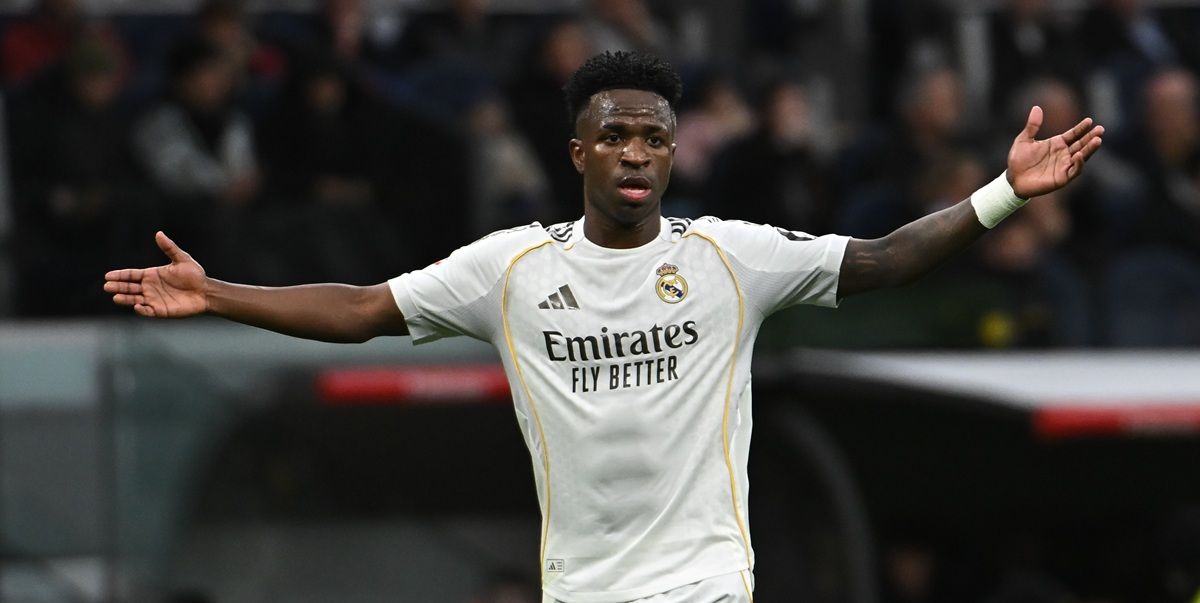 Clima hostil para el Real Madrid en el Bernabéu: abucheo al equipo y llanto de Vinicius