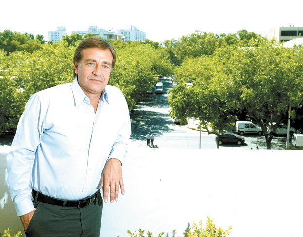 La Municipalidad de Mendoza sorteó los espacios públicos para las primarias