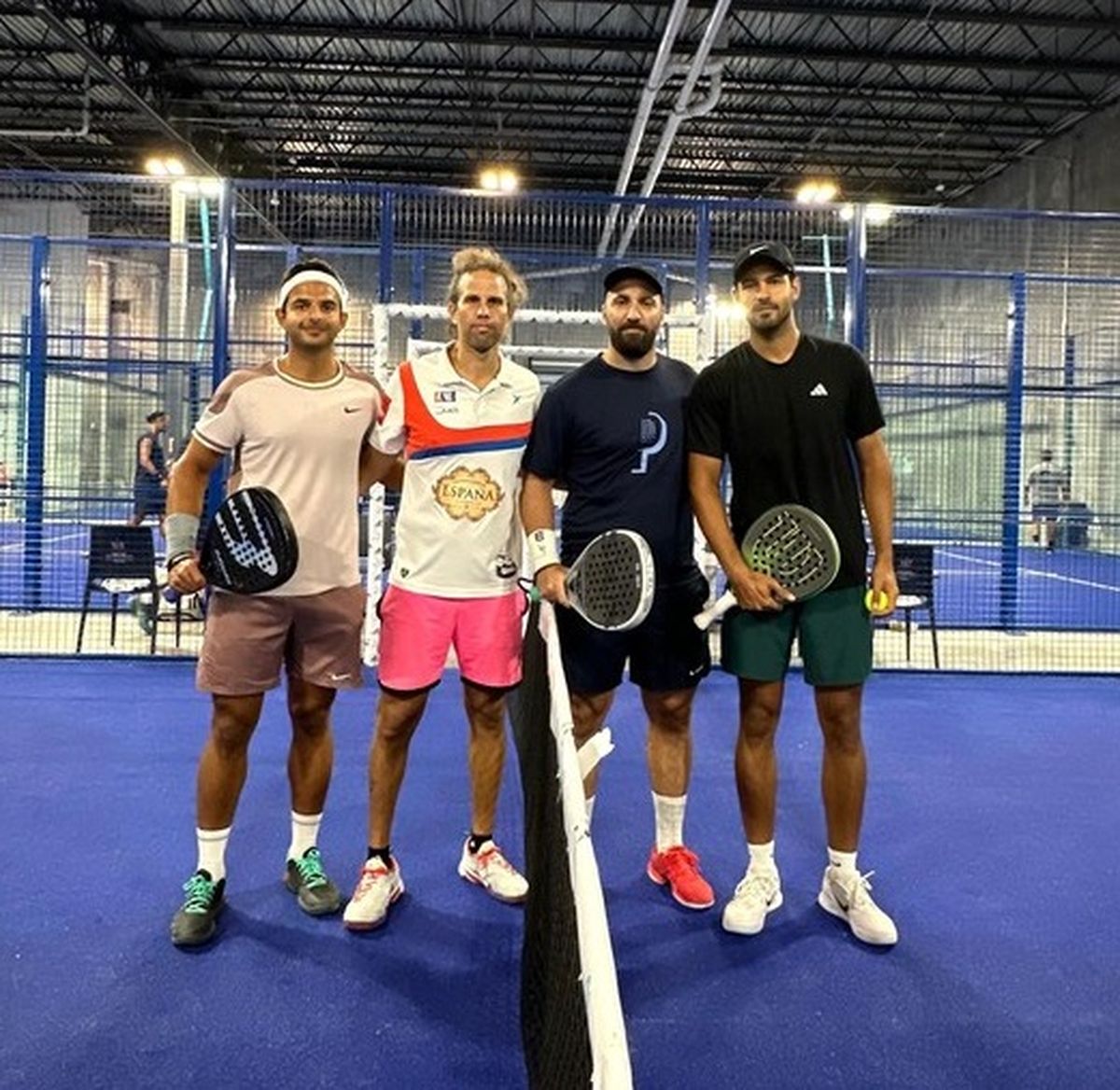 Higuaín se consagró en un torneo de pádel en Miami. Higuaín se consagró en un torneo de pádel en Miami.