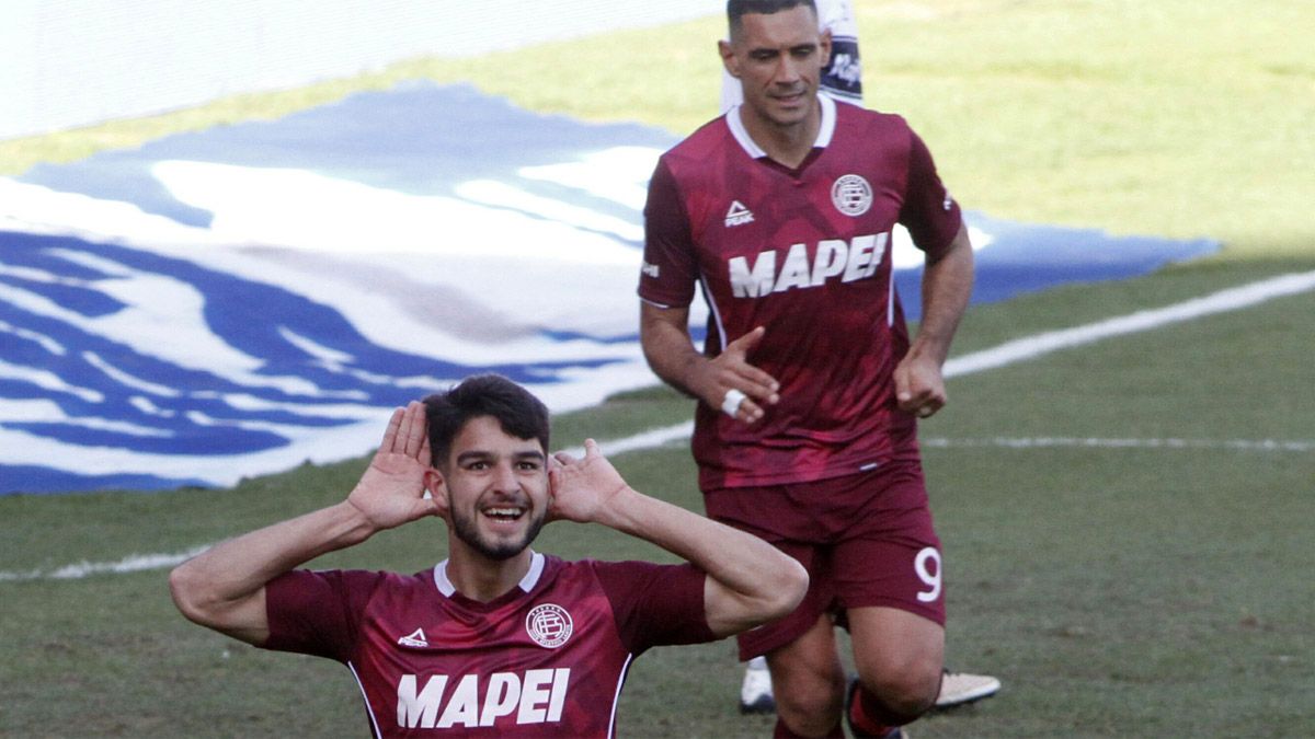Lanús venció a Gimnasia y se subió a la cima de la tabla