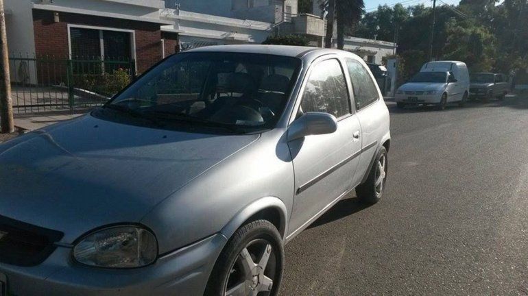 Ciberviudas negras: pactó un encuentro por Facebook, lo secuestraron y le robaron el auto