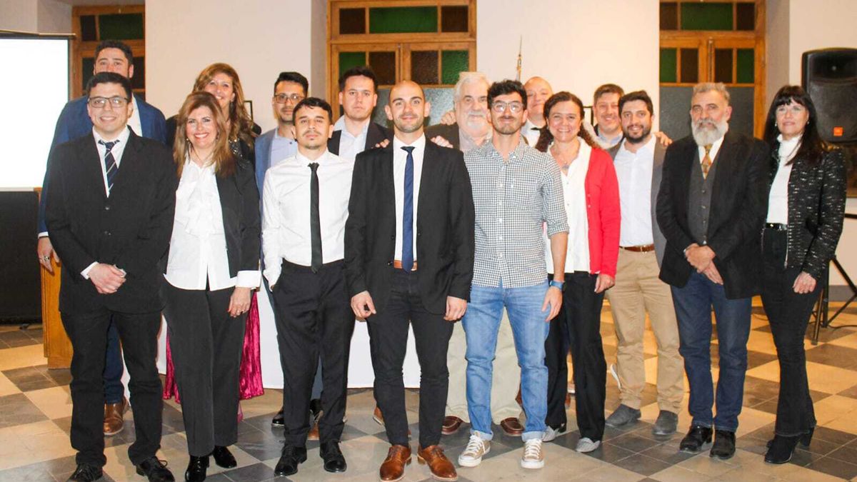 Los médicos que se capacitaron en el Hospital Español terminaron sus residencias en las que alcanzaron una alta formación científica.