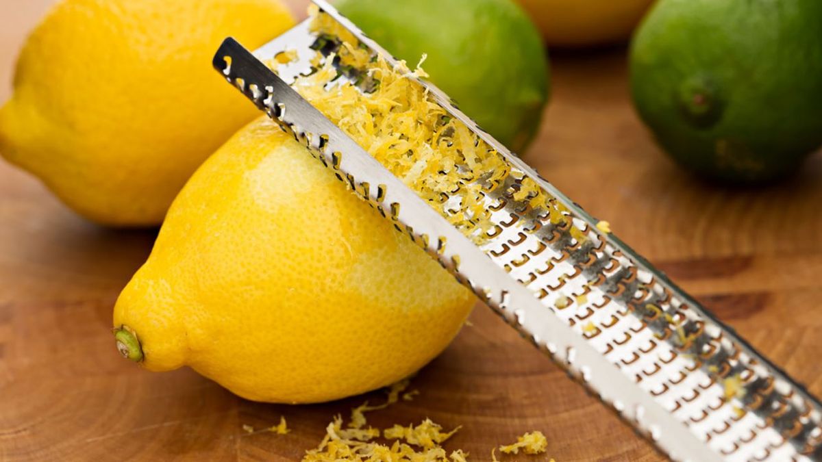 Rallar cáscaras de limón en casa: por qué recomiendan hacerlo y para qué sirve Rallar cáscaras de limón en casa: por qué recomiendan hacerlo y para qué sirve