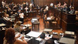 Coronavirus en Mendoza: Suarez presentó el proyecto para ampliar la emergencia económica en la Legislatura