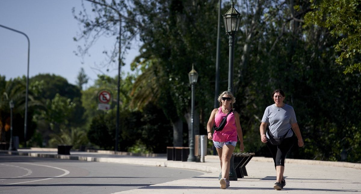 El tiempo estará agradable hasta el jueves cuando se inicia una nueva onda de calor. El tiempo estará agradable hasta el jueves cuando se inicia una nueva onda de calor.