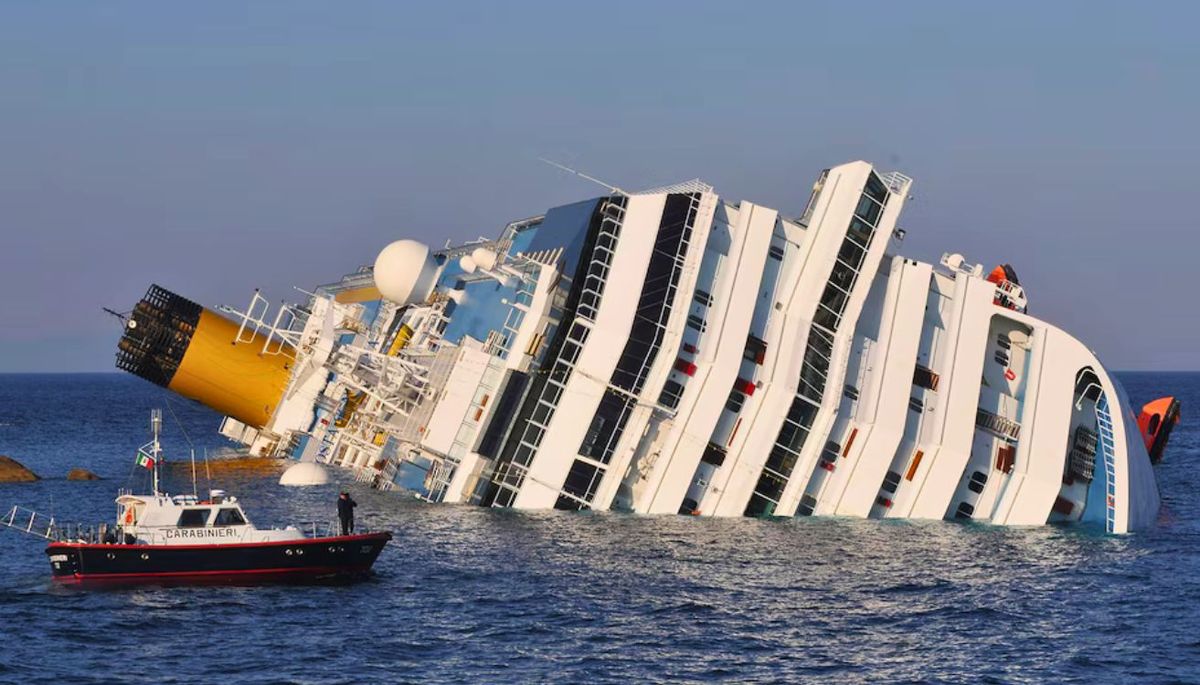 Un crucero de 450 millones de euros, más de 4000 personas y un trágico naufragio