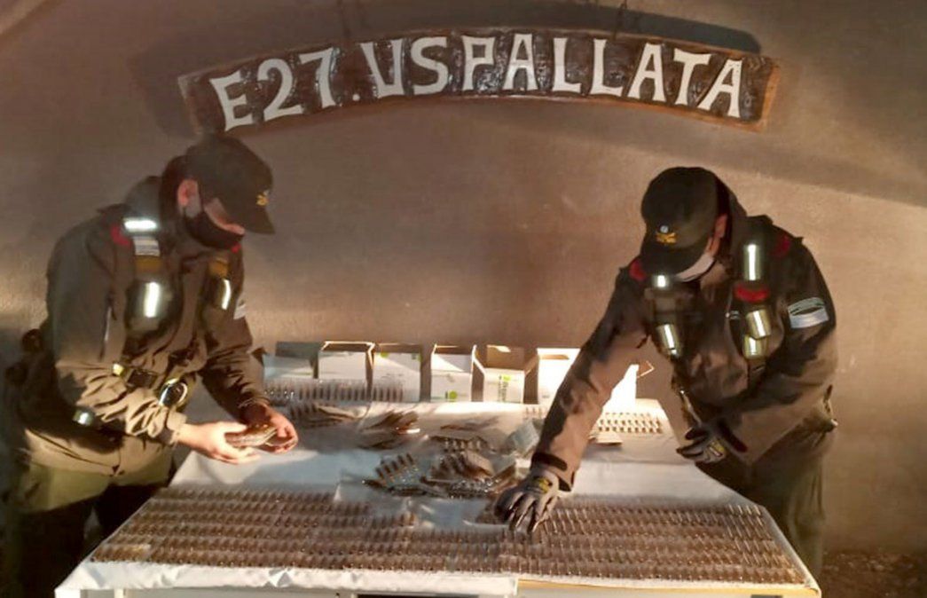 Detuvieron a un camionero que traía 800 ampollas de efedrina.