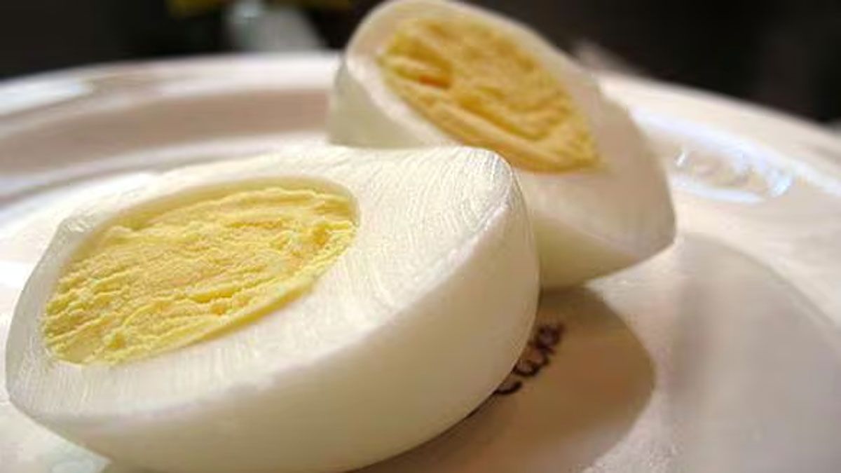 El huevo debe ser consumido en el desayuno, si se quiere ganar masa muscular.