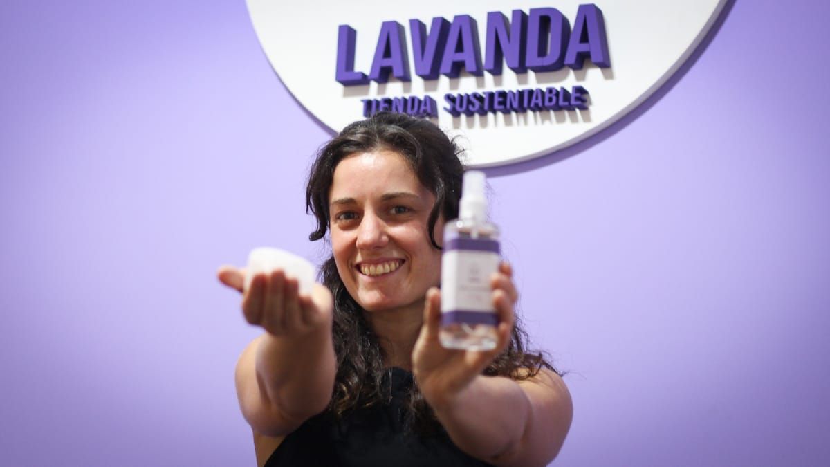 Las piedras de alumbre las vende para su uso principal, que es desodorante. Las piedras de alumbre las vende para su uso principal, que es desodorante.