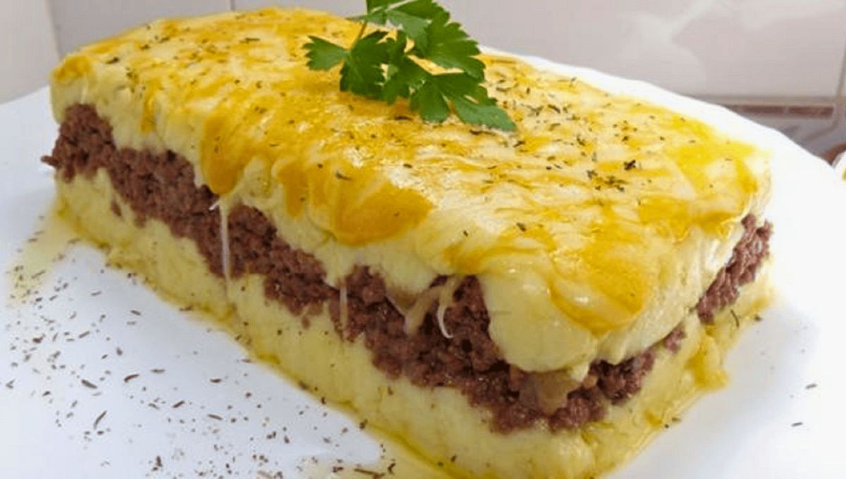 El pastel de papas es una de las comidas más elegidas por los argentinos y su gran cantidad de recetas hace que los trucos de cocinas varíen El pastel de papas es una de las comidas más elegidas por los argentinos y su gran cantidad de recetas hace que los trucos de cocinas varíen