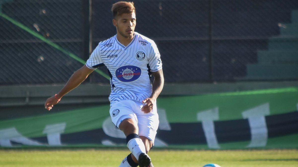 Enzo Suraci tuvo su debut como titular en la Lepra. Foto: gentileza Prensa Nueva Chicago.