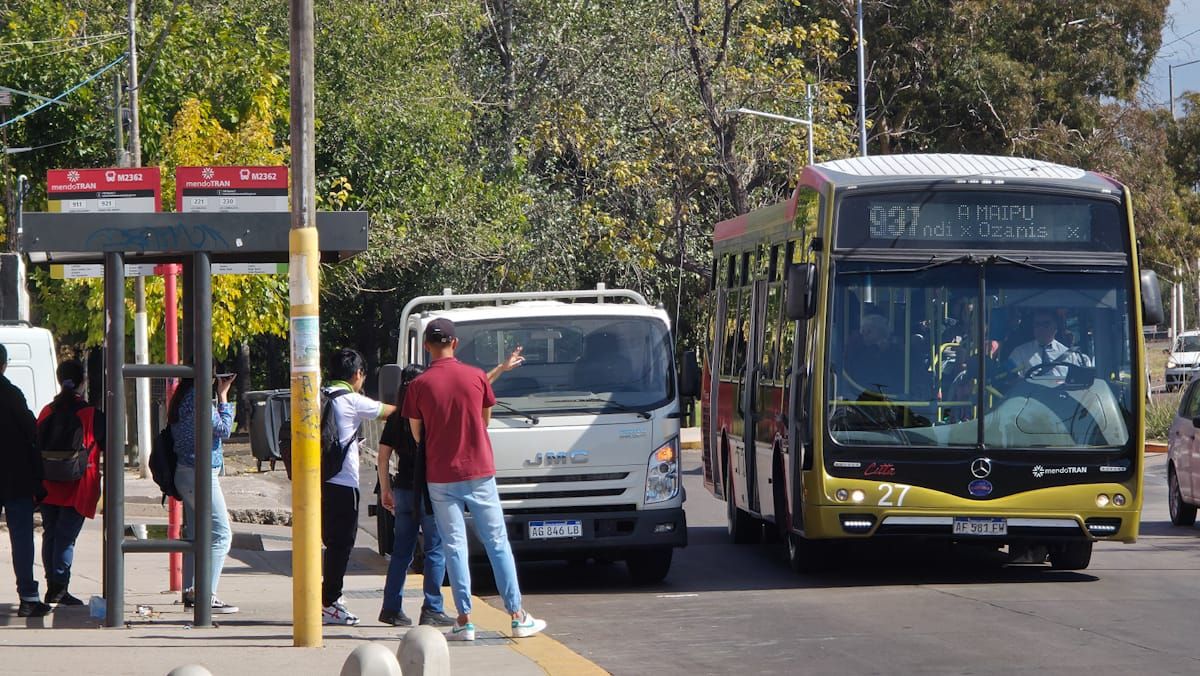Mendoza incrementó los subsidios para no actualizar el valor del boleto en marzo. Mendoza incrementó los subsidios para no actualizar el valor del boleto en marzo.