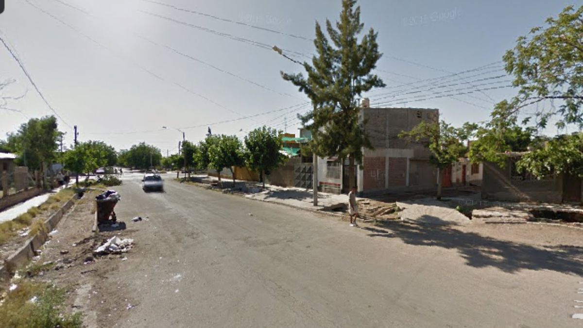 La balacera que dejó a dos chicas heridas de gravedad, se produjo entre las manzanas K y L del barrio La Gloria.