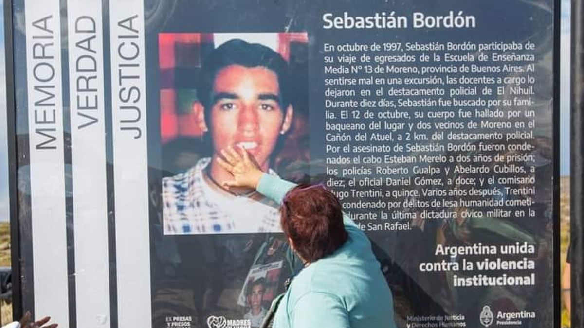 Sebastián Bordón tenía 18 años cuando salió de Moreno, Buenos Aires, para tener su viaje de egresados en San Rafael en septiembre de 1997.