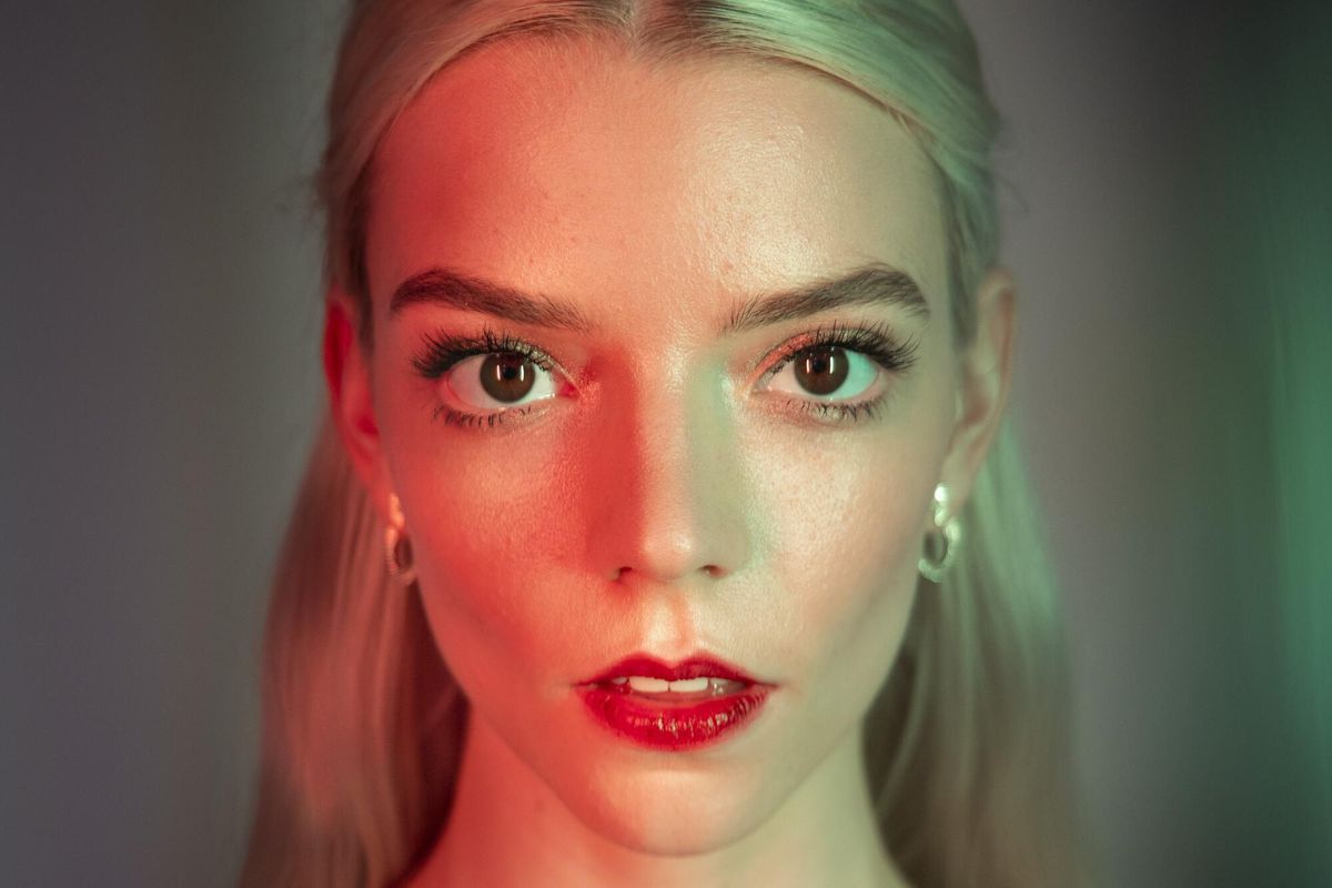 Anya Taylor-Joy la rompe con este fascinante thriller psicológico Anya Taylor-Joy la rompe con este fascinante thriller psicológico