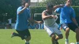 Racing empató con Argentino de Merlo