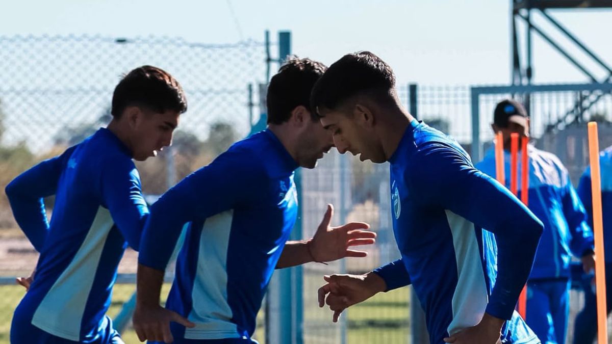 Lucas Arce volvería al equipo titular tras cumplir las tres fechas de suspensión.