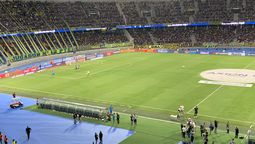 Estudiantes de La Plata y Rosario Central se enfrentan este sábado por la Supercopa Internacional de la Liga Profesional de Fútbol en el estadio Madre de Ciudades.
