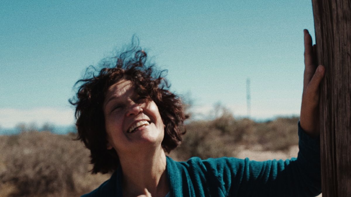 Liliana Bodoc se introduce en las vacías lagunas de Guanacache para caminar las huellas allí enterradas de la cultura huarpe.