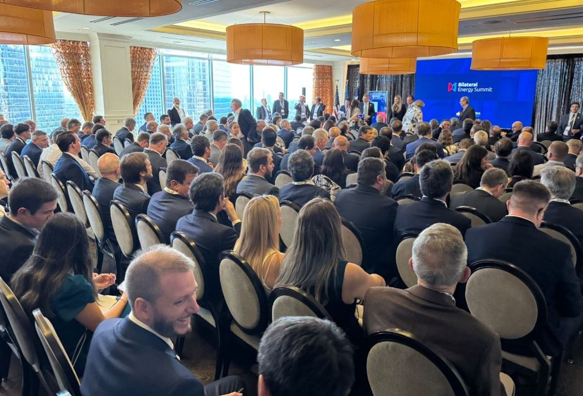 Cornejo abrió la gira en Texas y sugirió Cornejo abrió la gira en Texas y sugirió