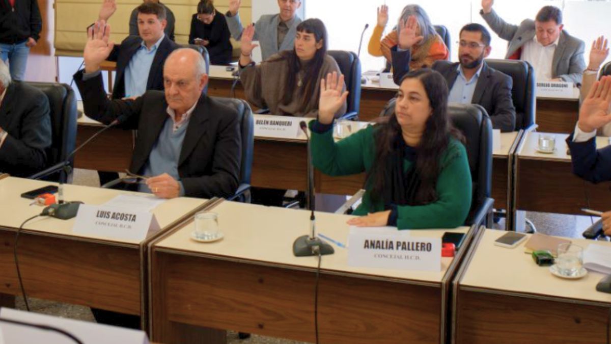 ¿Cuánto cobran los concejales de los municipios que van a elecciones en Mendoza?